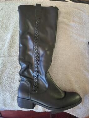 MIA Womens Boots 16" Tall US 6. 5  Black Leather Pull On Riding low 1" heel 4795